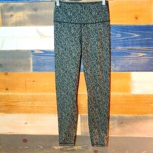 Varley 3/4 Legging NWOT S